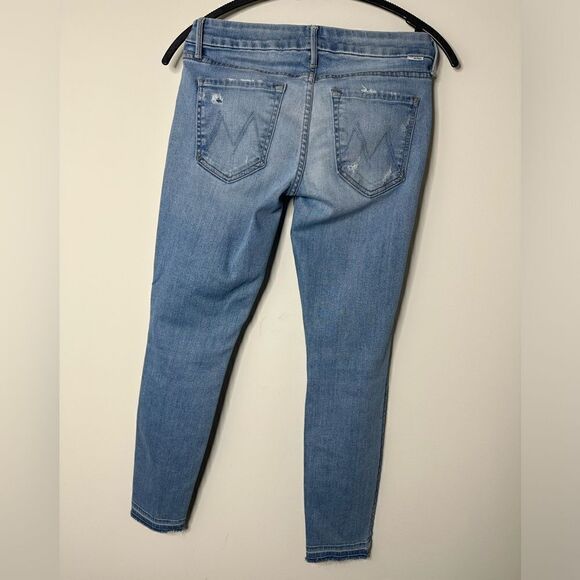 MOTHER Jeans Looker Undone Hem - Picture 4 of 7